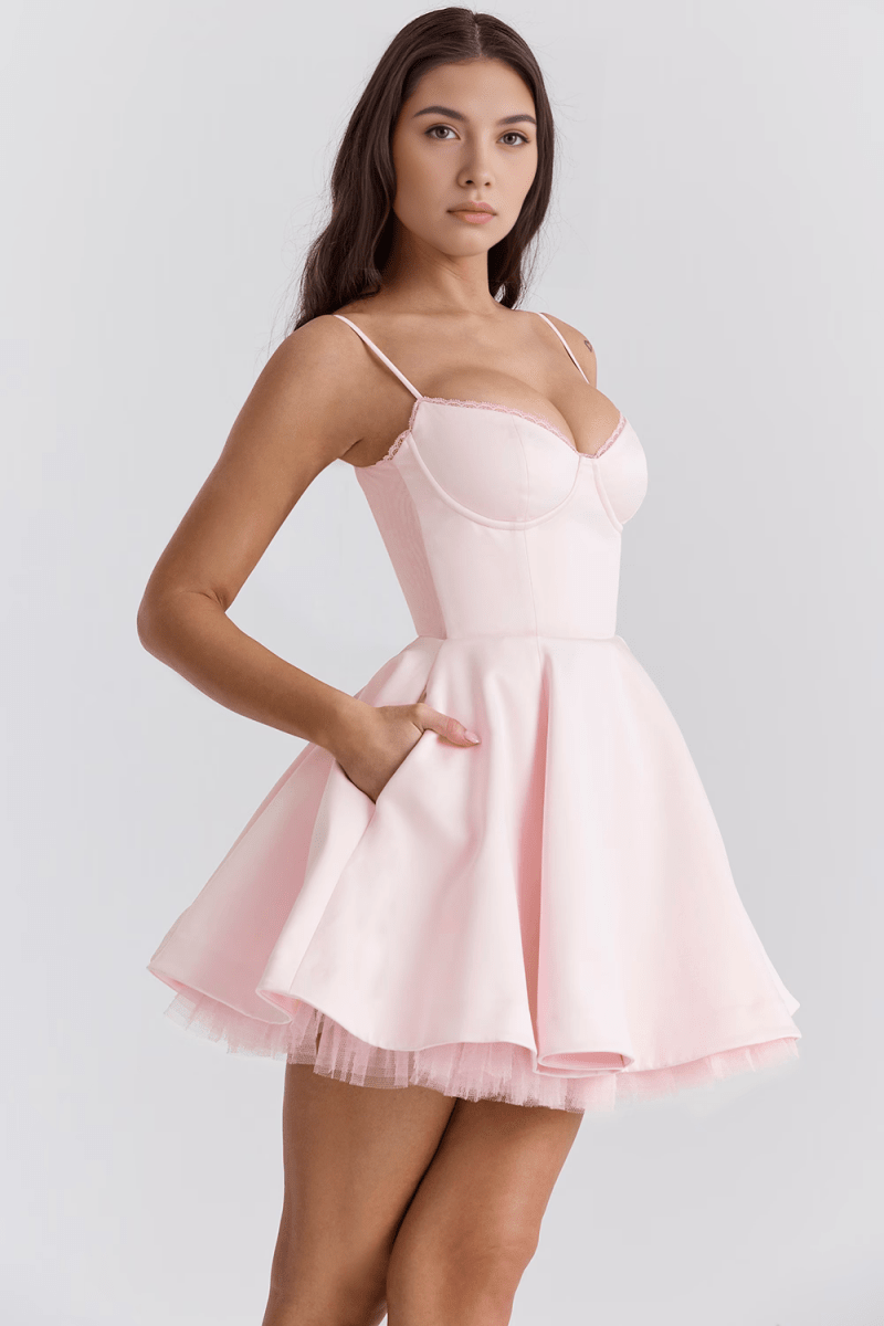 Vestido Curto Cloe - Camada Dupla - Mariana Modas