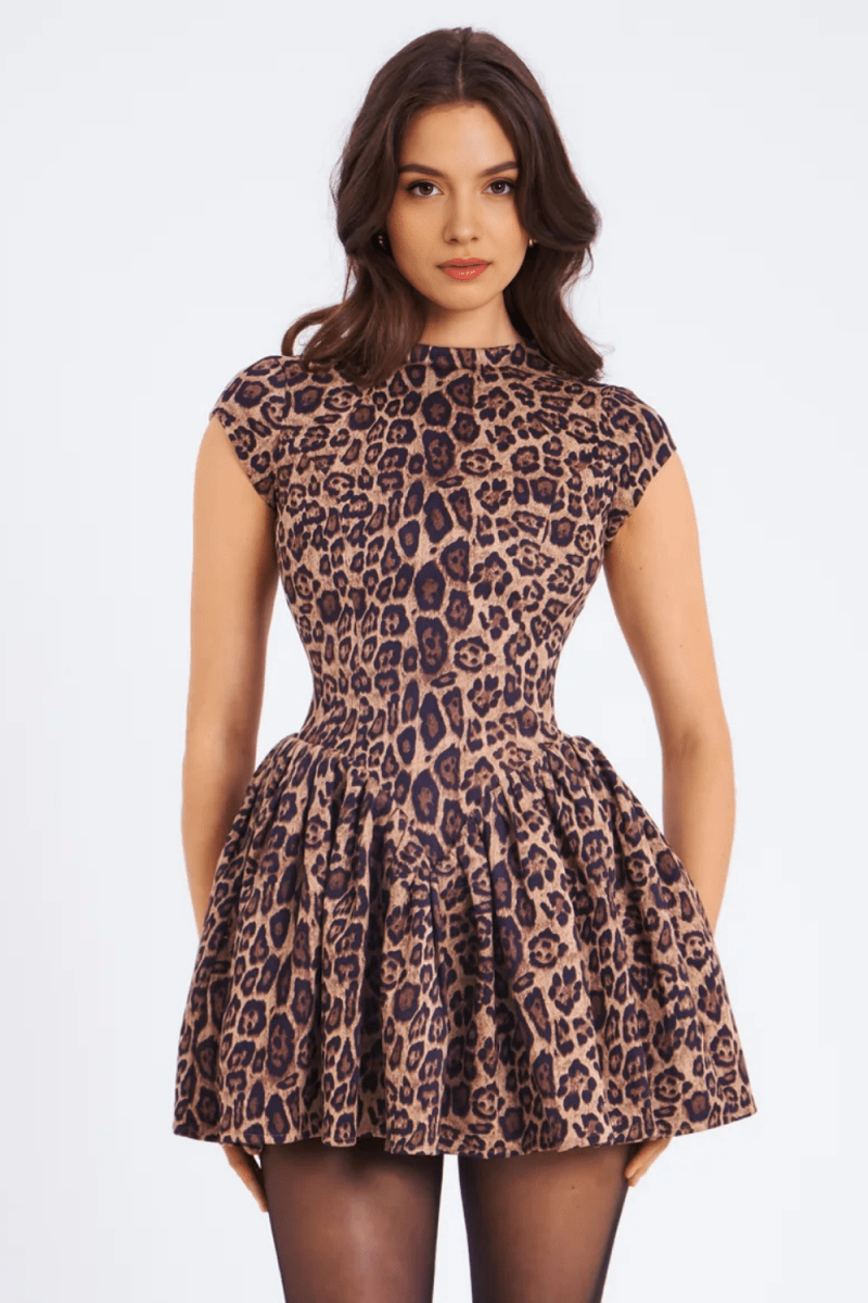 Vestido Curto Giorgina - Mariana Modas